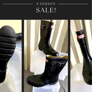 Hunter Women's Black Rain Boots